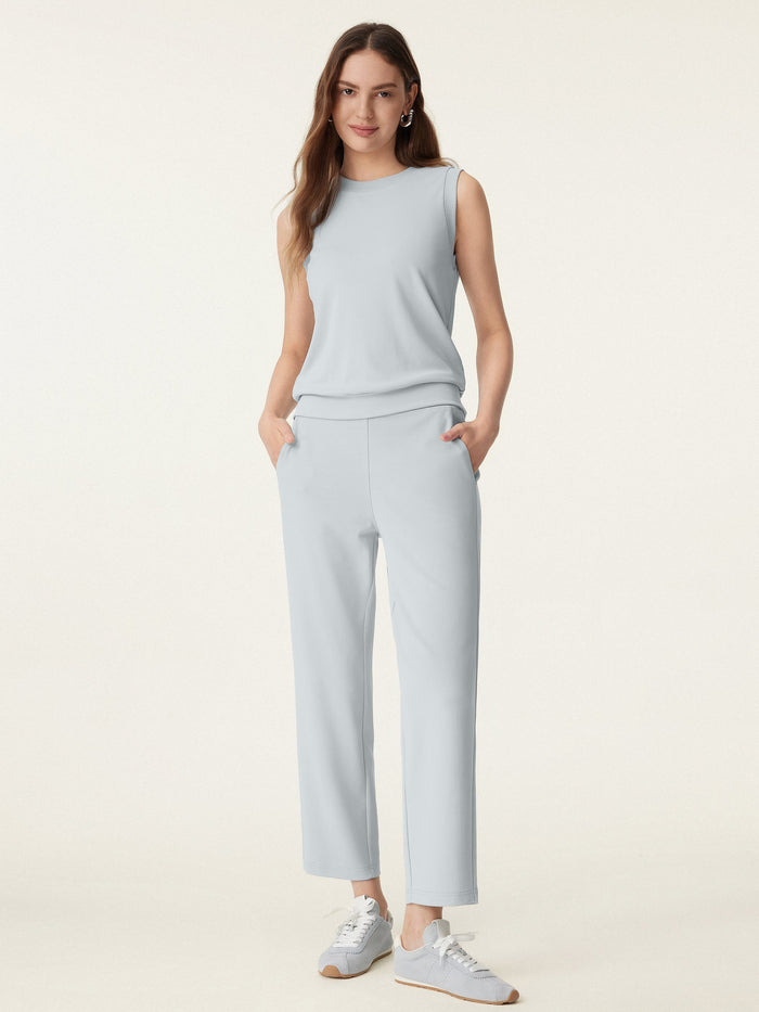 Mid Rise Pull-on Tapered Pant with Pockets