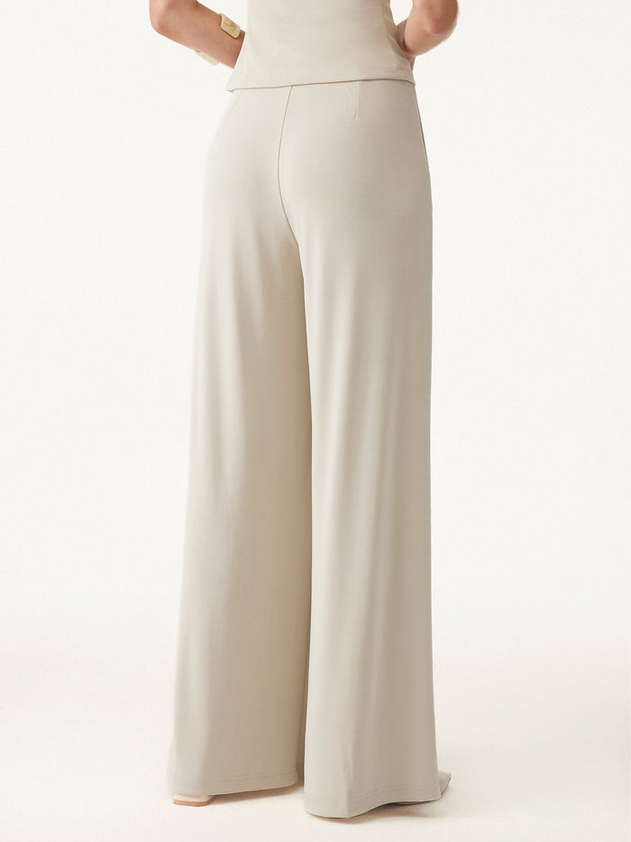 Mid Rise Pleated Wide Leg Palazzo Pants with Pockets